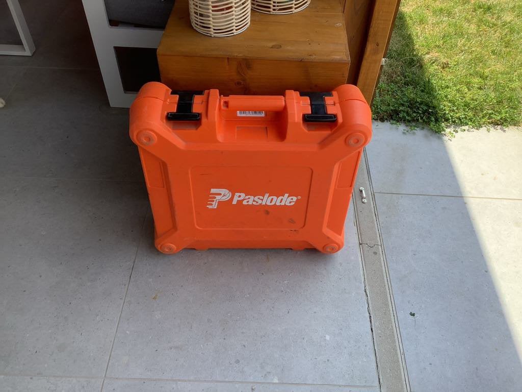 Nagelschieter op gas - Paslode, Bricolage & Construction, Outillage | Pièces de machine & Accessoires, Enlèvement, Utilisé