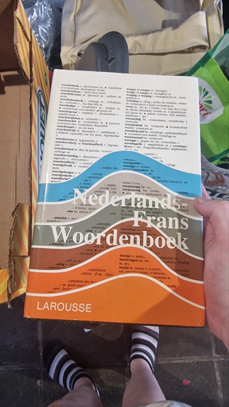 2 woordenboeken frans nederlands, Livres, Dictionnaires, Neuf, Larousse, Néerlandais, Enlèvement