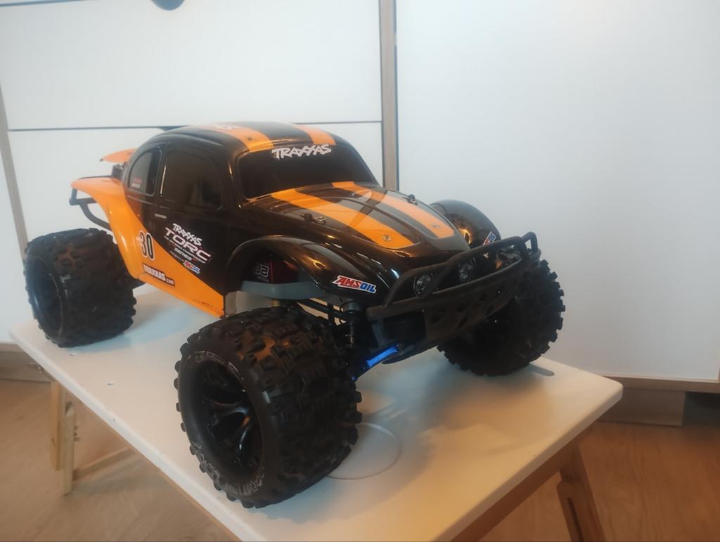 Traxxas Beetle slash 2WD TITAN geüpgrade RTR VERKOCHT, Hobby en Vrije tijd, Ophalen of Verzenden
