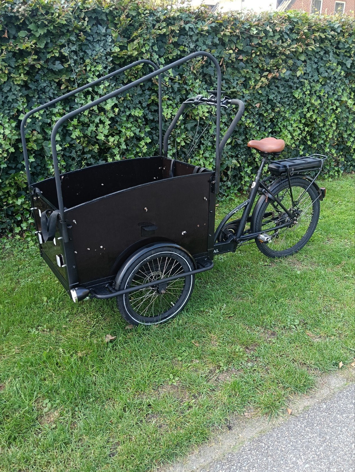 Troy elektrische bakfiets nieuwe batterij jaar garantie, Fietsen en Brommers, 4 kinderen of meer, Gebruikt, Elektrisch, Ophalen of Verzenden