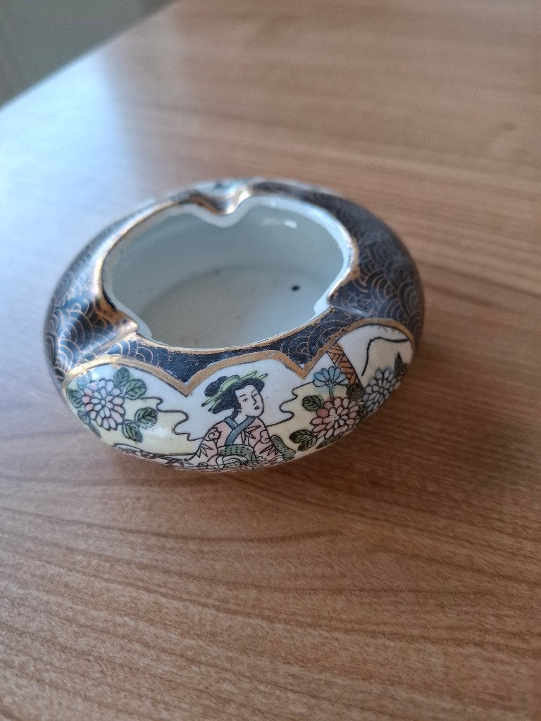 Assenbak, Antiek en Kunst, Ophalen