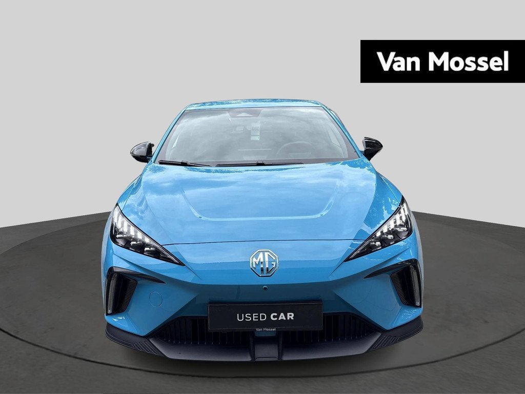 MG MG4 64 kWh Luxury, Auto's, MG, Automaat, Gebruikt, 1675 kg, 5 deurs