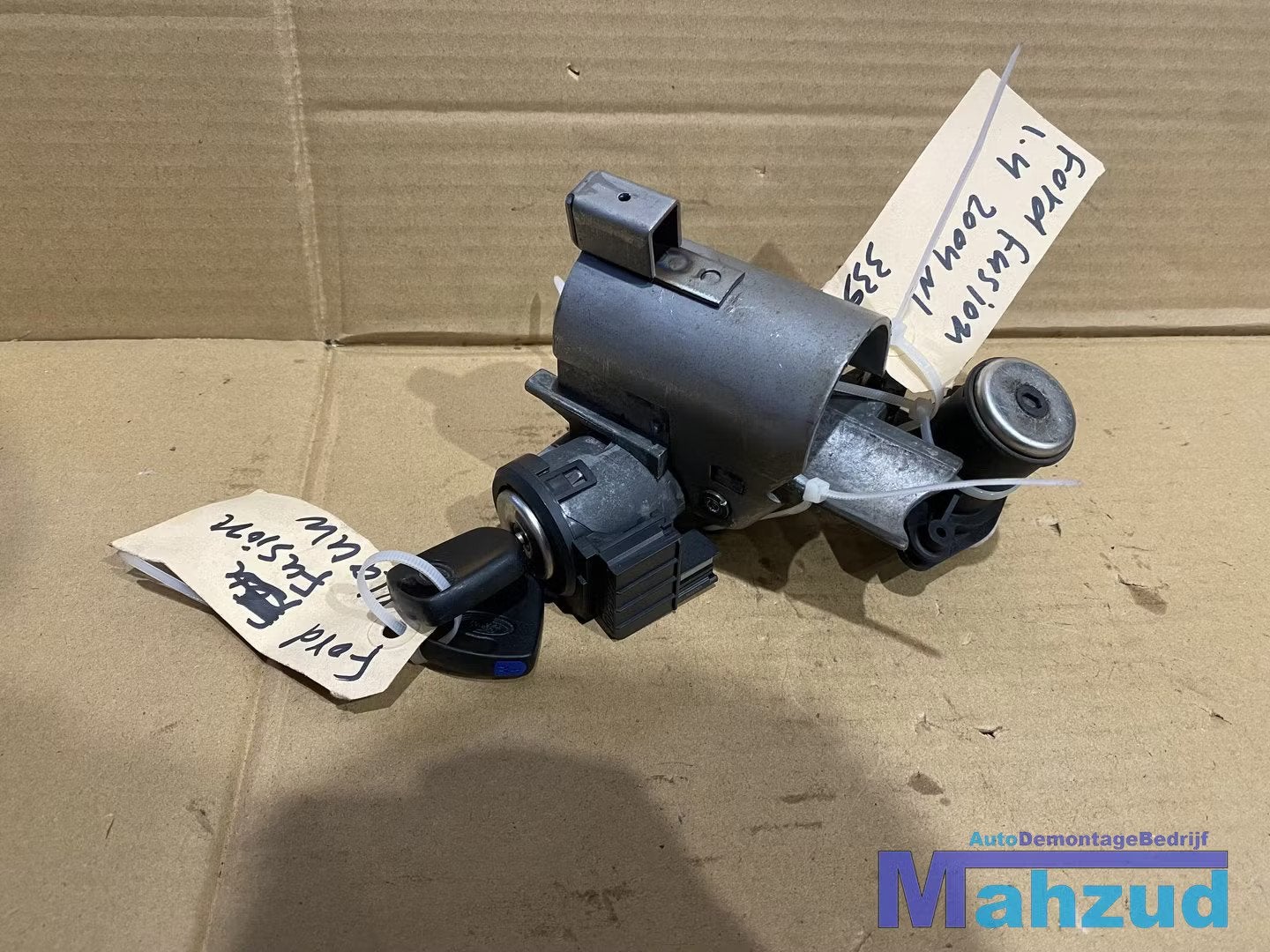 FORD FUSION Contactslot set met 2 sleutels, Info@ford.com, Ford Motor Company, American Road 1
48126  Dearborn, Ford