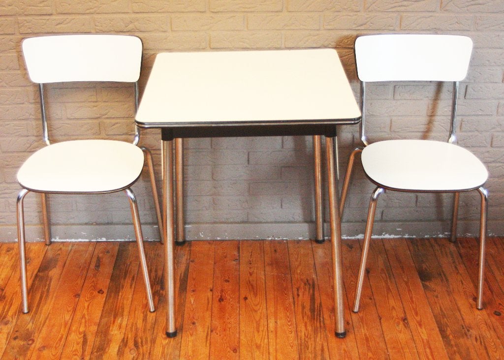 Hagelwit Formica Tafeltje / + 2 Formica Stoelen / Jaren 60, Enlèvement, Comme neuf, Carré, Vintage / Jaren 60