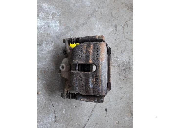 Etrier de frein (pince) avant gauche d'un Volkswagen Caddy, Volkswagen, -, 3 mois de garantie, Utilisé