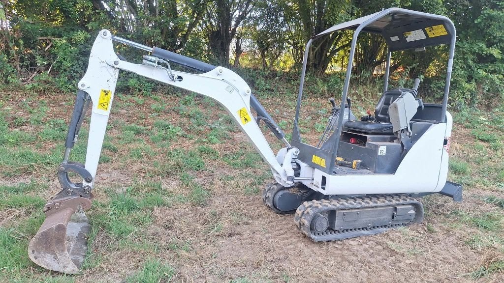 2011 BOBCAT E 16 minigraafmachine, Ophalen