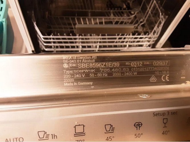 Aussi bon que le nouveau lave-vaisselle Ikea Kallboda, 85 à 90 cm, Encastré, Moins de 10 litres, Comme neuf