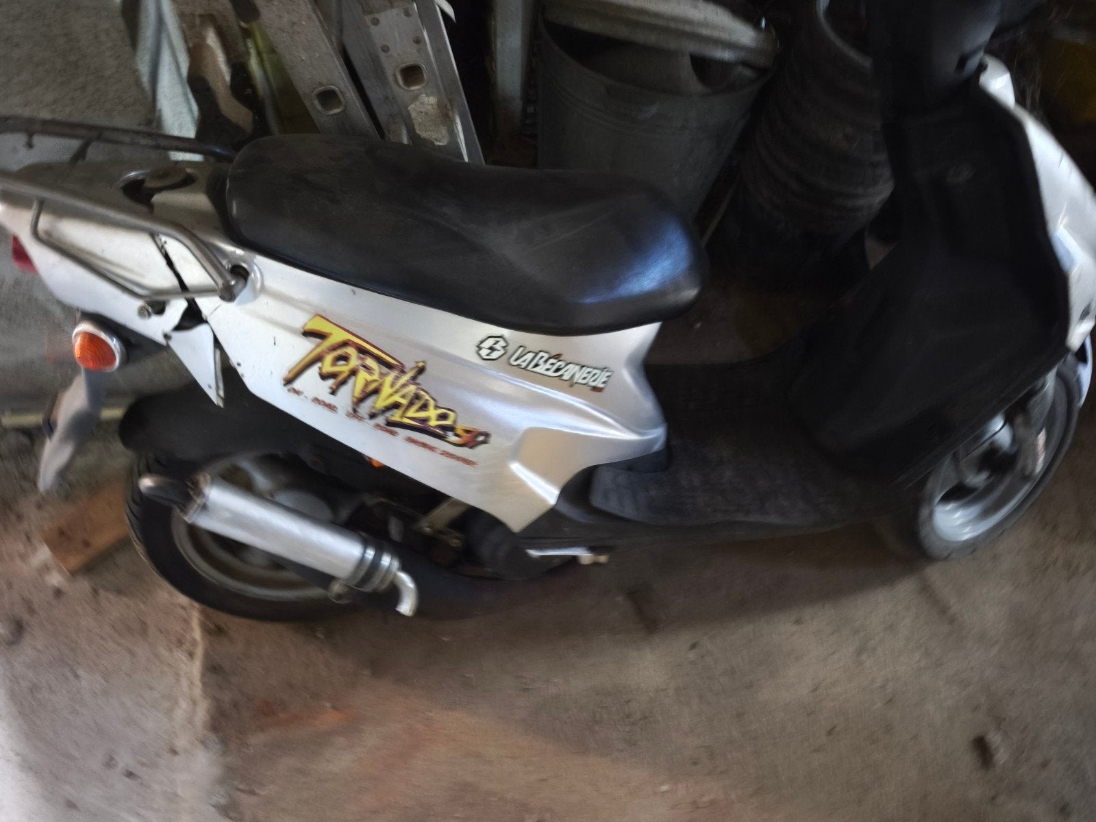 pgo 50cc perdu Papiers, Enlèvement