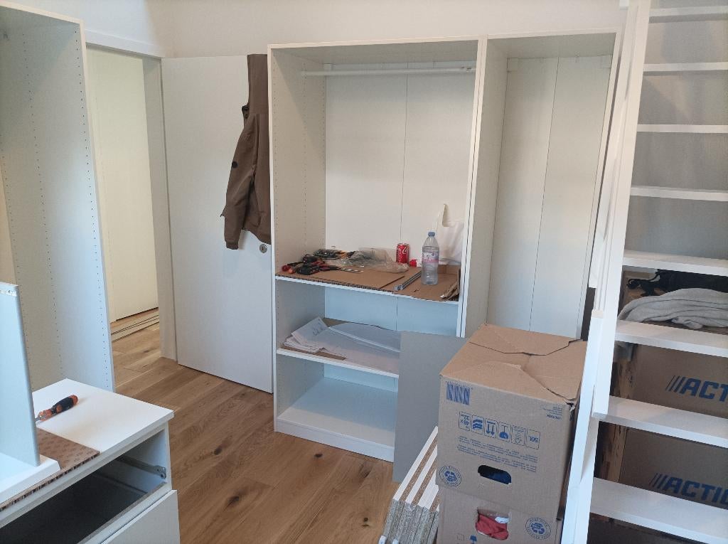 Service montage meubles à domicile – sérieux et rapide, Hobby & Loisirs créatifs, Bricolage, Neuf, Bricolage, Enlèvement ou Envoi