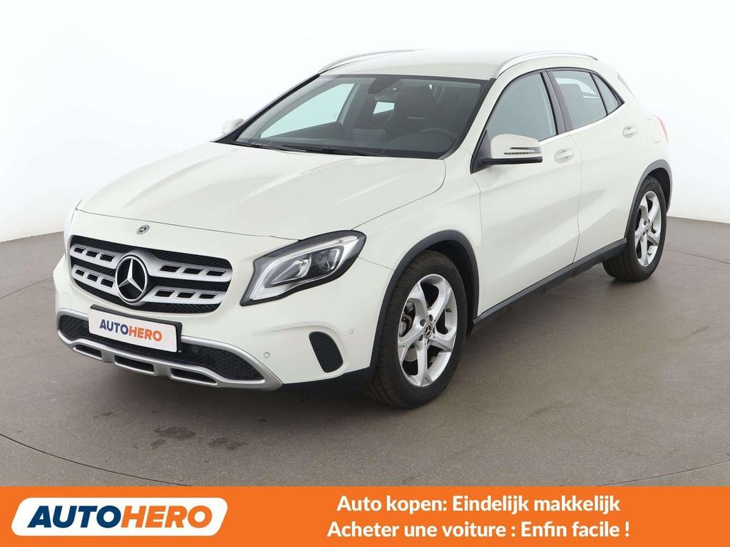 Mercedes-Benz GLA 180 GLA 180 Urban (bj 2017, automaat), Auto's, Mercedes-Benz, 122 pk, Gebruikt, Wit, 1595 cc