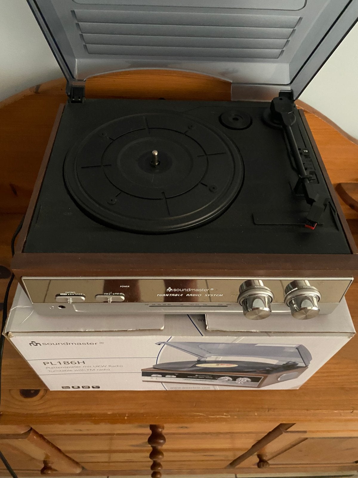 Soundmaster platenspeler met radio, Audio, Tv en Foto, Platenspelers, Ophalen, Zo goed als nieuw, Platenspeler