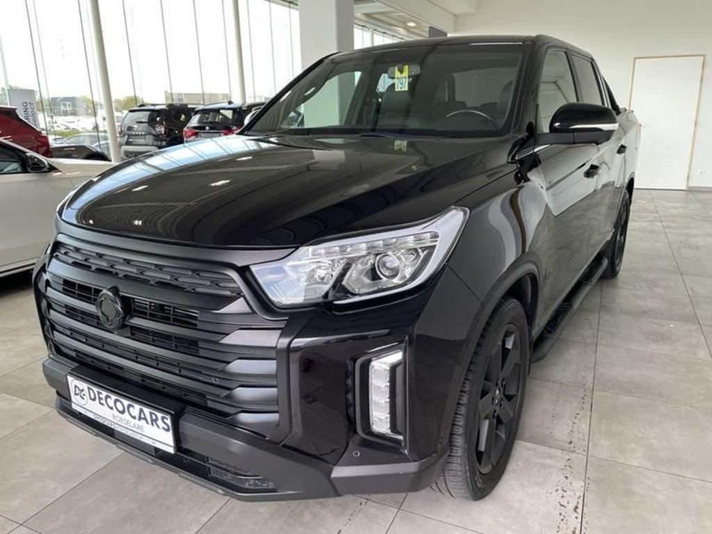 SsangYong MUSSO E-XDI Blackline 4WD AUT / BTW Aftrekbaar /, Autos, SsangYong, Achat, Euro 6, Musso, Noir