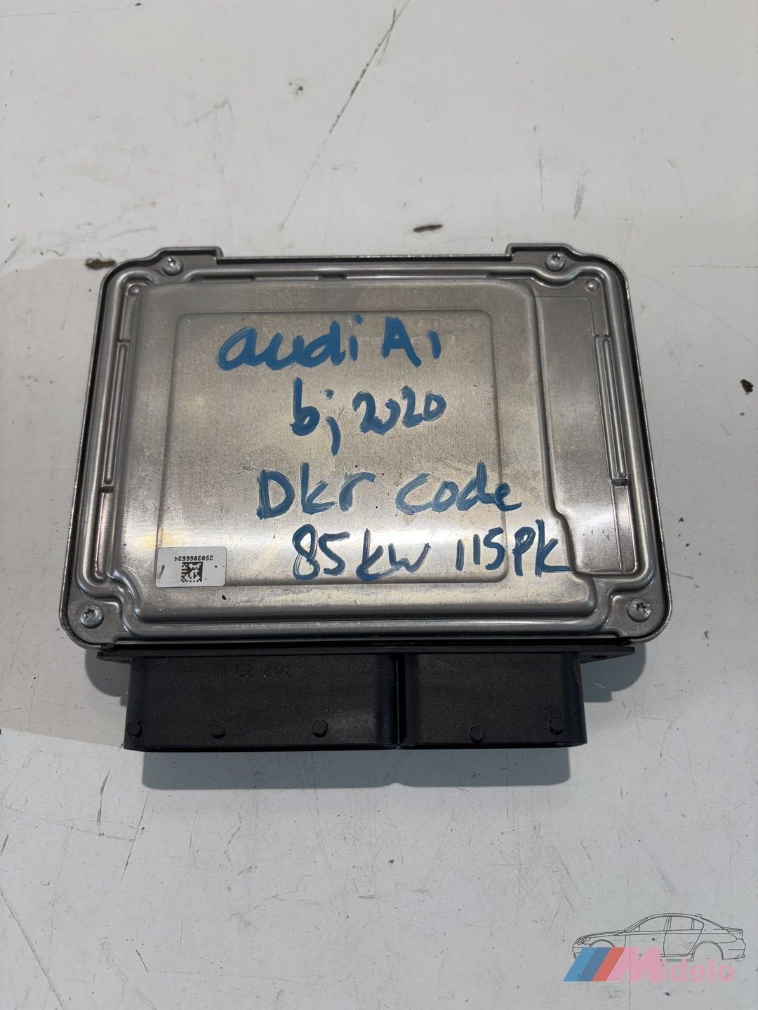 AUDI A1 COMPUTER MOTORMANAGEMENT 04C907309BB, -, Audi, Utilisé, -