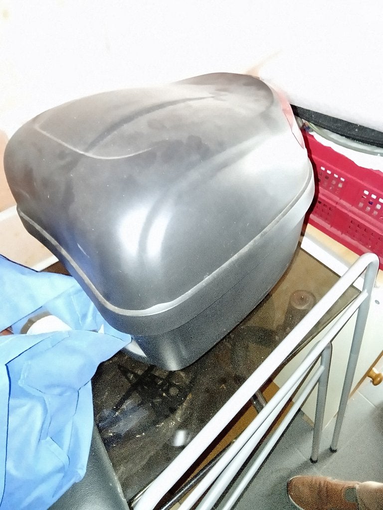 motor/scooter topkoffer (bagagekoffer).Suitcase., Handtassen en Accessoires, Koffers, Ophalen, Hard kunststof, Slot, Minder dan 50 cm