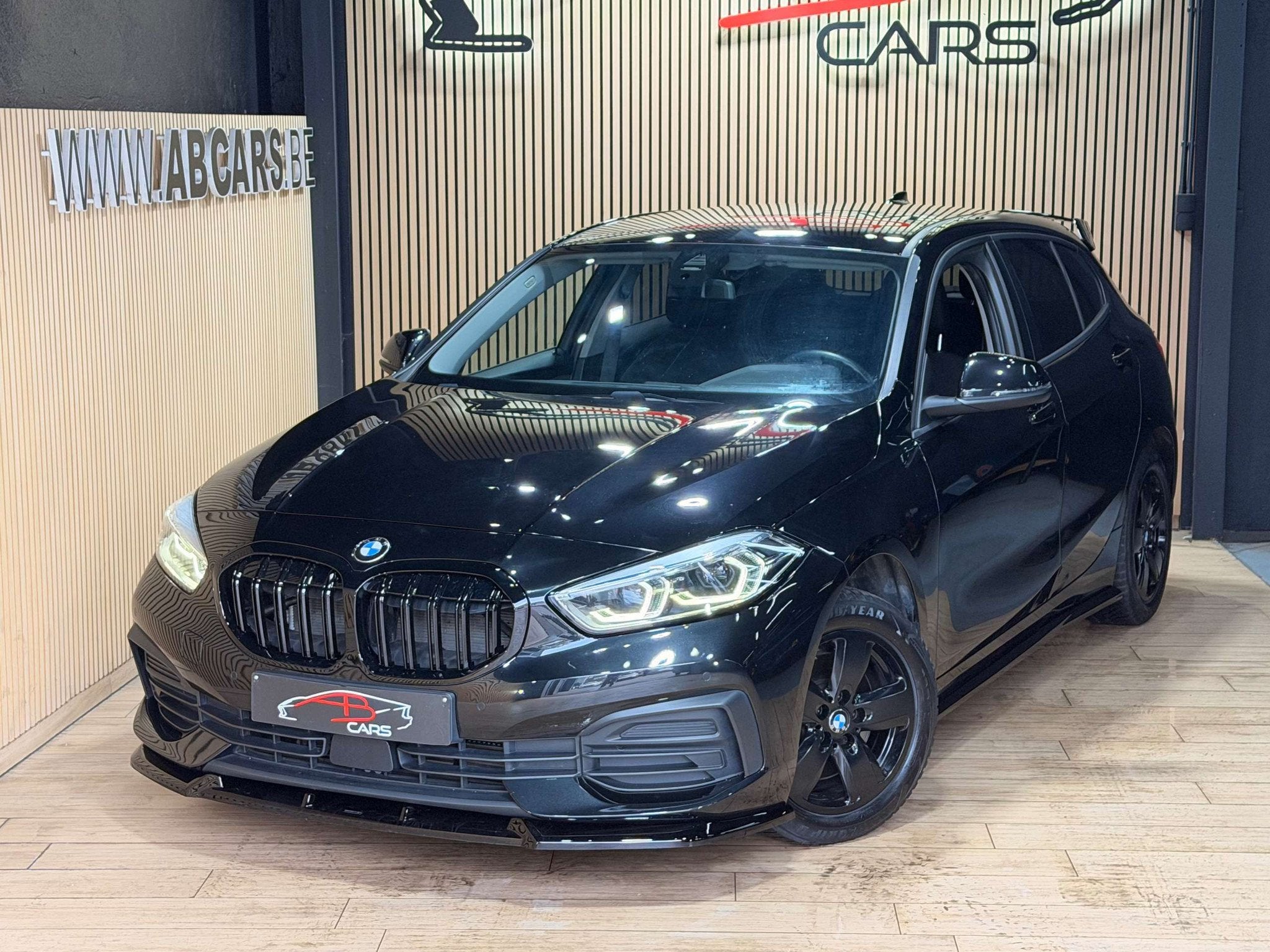 BMW 1 Serie 116 dA * GARANTIE 12 MOIS * 1ER PROP * LOOK PACK, Autos, Achat, Euro 6, Entreprise, Noir