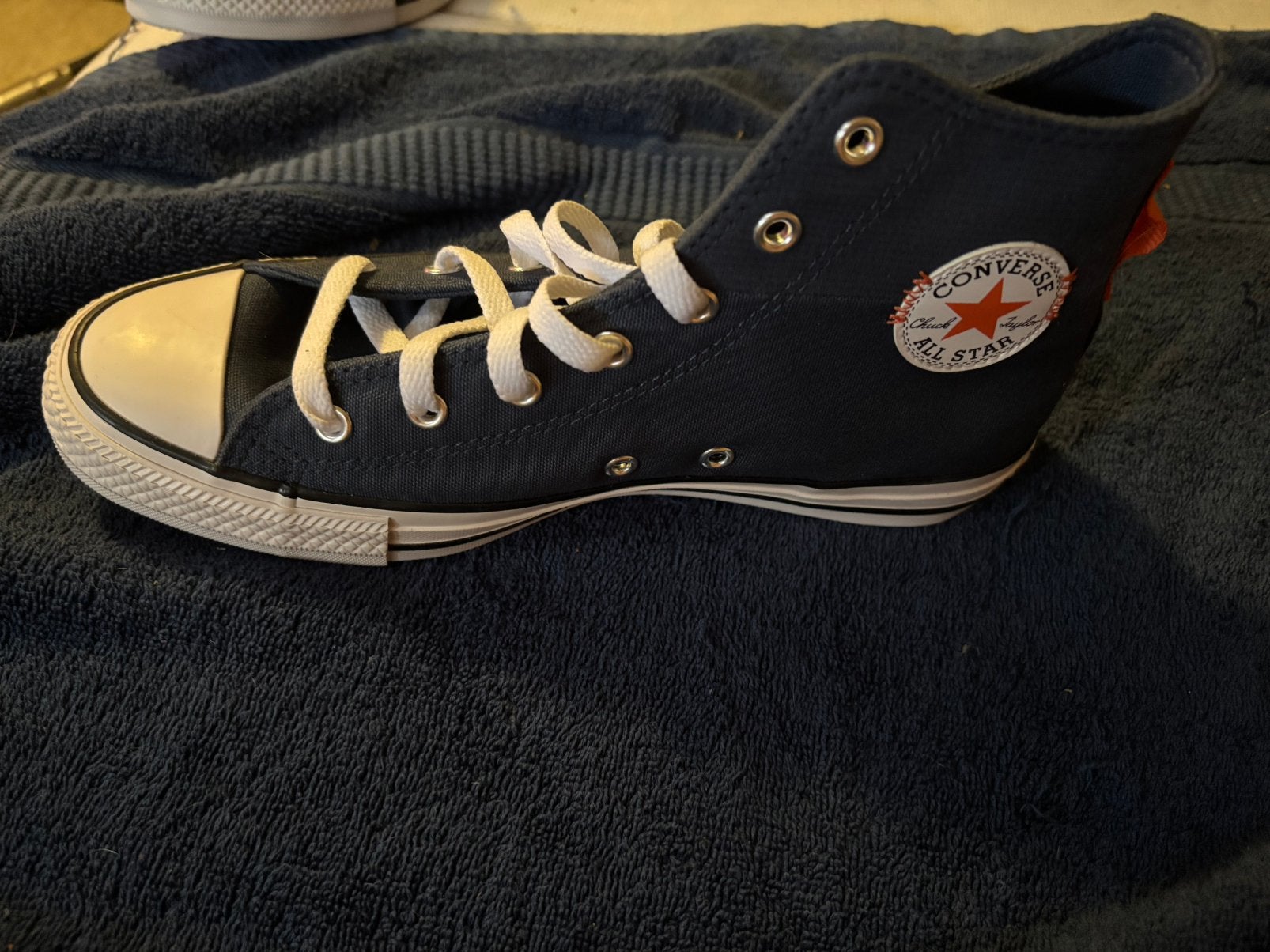 Converse bleu marine haute pointure 39, Vêtements | Femmes, Chaussures, Enlèvement, Comme neuf, Bleu