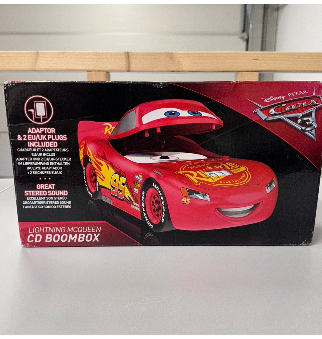 Lecteur CD Disney Pixar CARS Lightning McQueen Boombox NEUF, Enlèvement ou Envoi, Neuf, Autres types