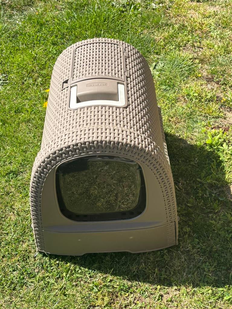 Kattenbak curver, Dieren en Toebehoren, Ophalen, Gebruikt, Gesloten