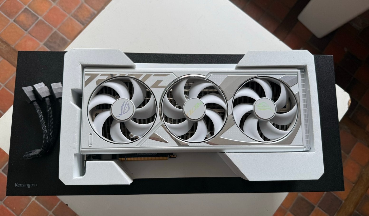 RTX 4080 SUPER OC ROG STRIX WHITE | GPU | GRAFISCHE KAART, Ophalen, Zo goed als nieuw