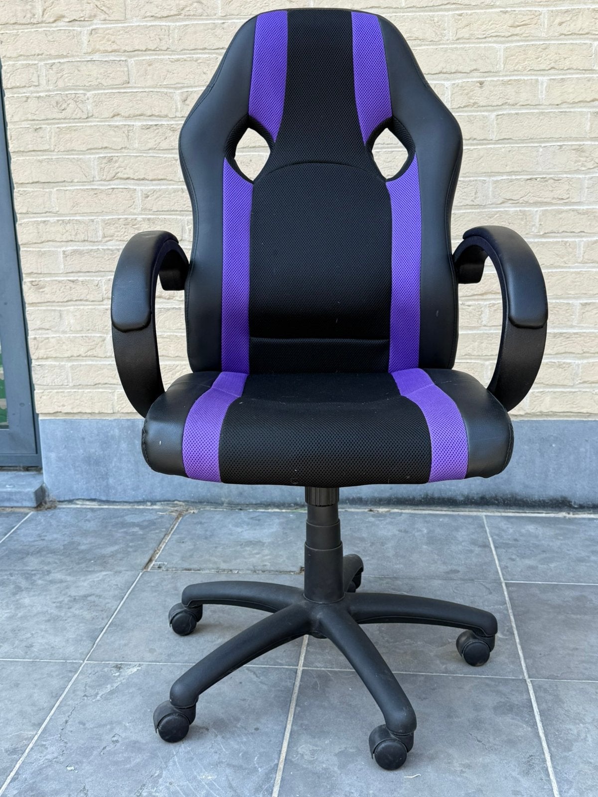 Paarse Gaming bureaustoel, Huis en Inrichting, Bureaustoelen, Ophalen, Gaming bureaustoel, Zo goed als nieuw, Bureaustoel