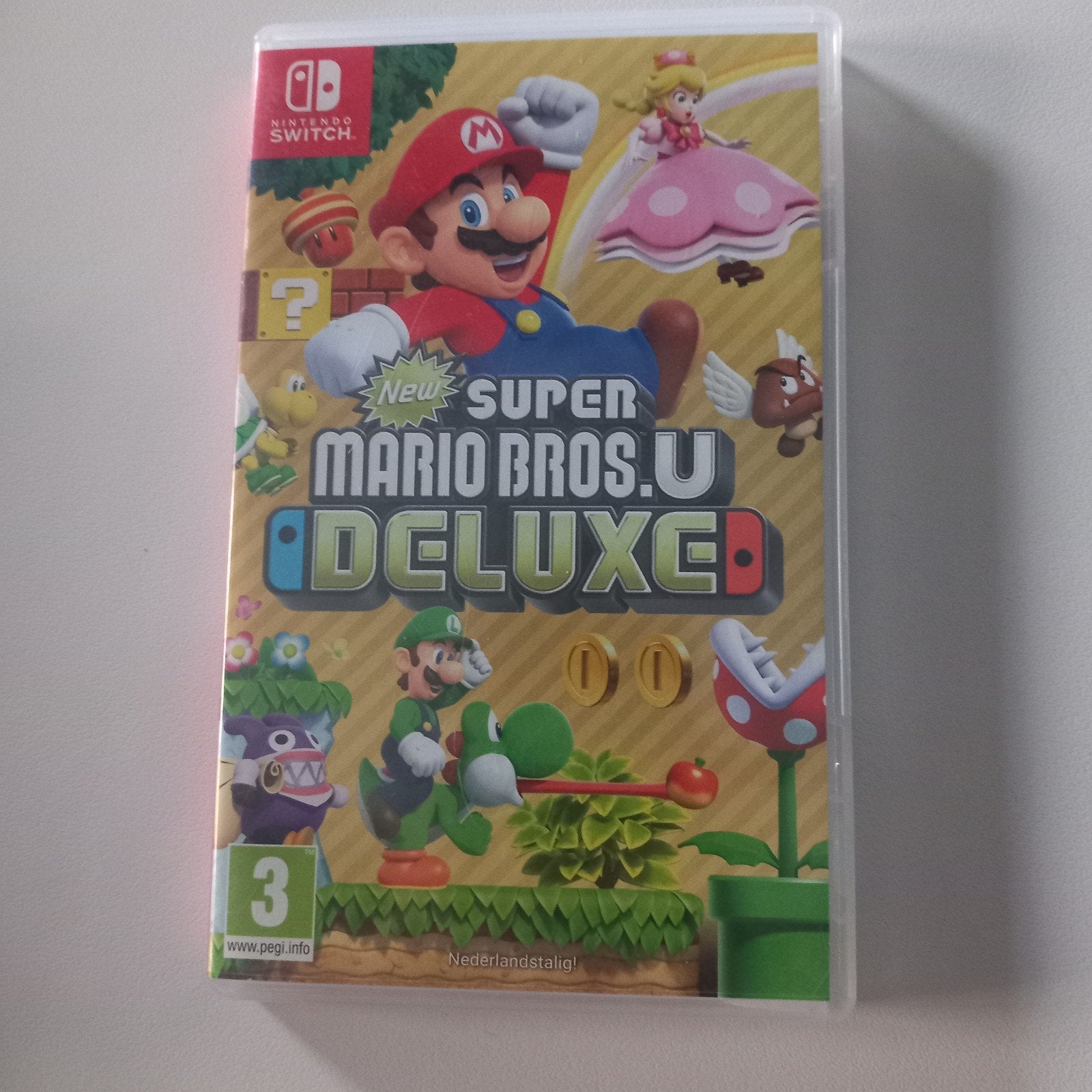 Nouveau Super Mario Bros sur Nintendo Switch de luxe, Consoles de jeu & Jeux vidéo, Enlèvement ou Envoi