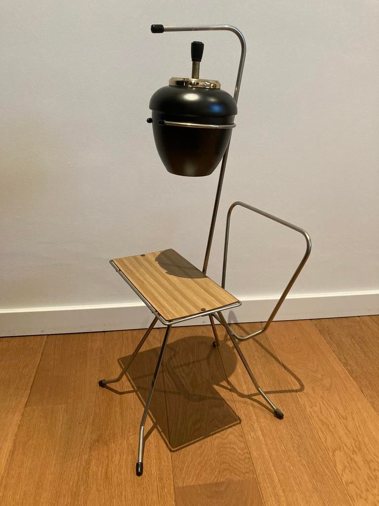 VINTAGE krantenhouder met asbak, Huis en Inrichting, Ophalen of Verzenden, Zo goed als nieuw