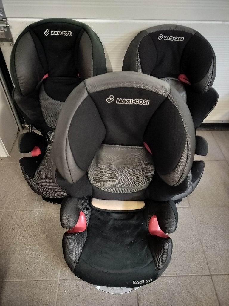 Autostoel Maxi-Cosi Rodi XR (3 stuks), Kinderen en Baby's, Autostoeltjes, Ophalen, 15 t/m 36 kg, Afneembare rugleuning, Maxi-Cosi