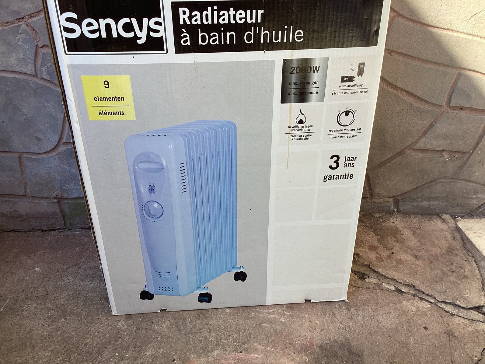 Radiateur à bain d'huile Sencys 2000W – 9 éléments, Enlèvement, Comme neuf, Radiateur