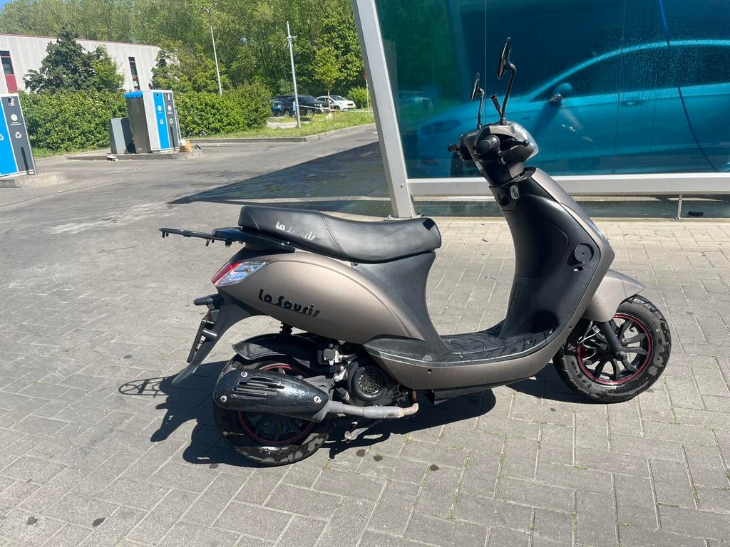 Te koop: La Souris City S scooter, Fietsen en Brommers, Ophalen, Klasse A (25 km/u), Zo goed als nieuw, Benzine