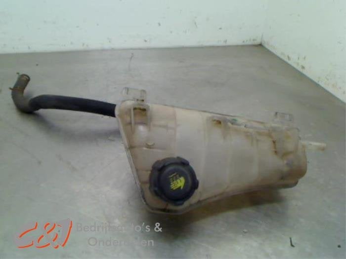 Réservoir d'expansion d'un Renault Kangoo, Renault, -, 3 mois de garantie, Utilisé