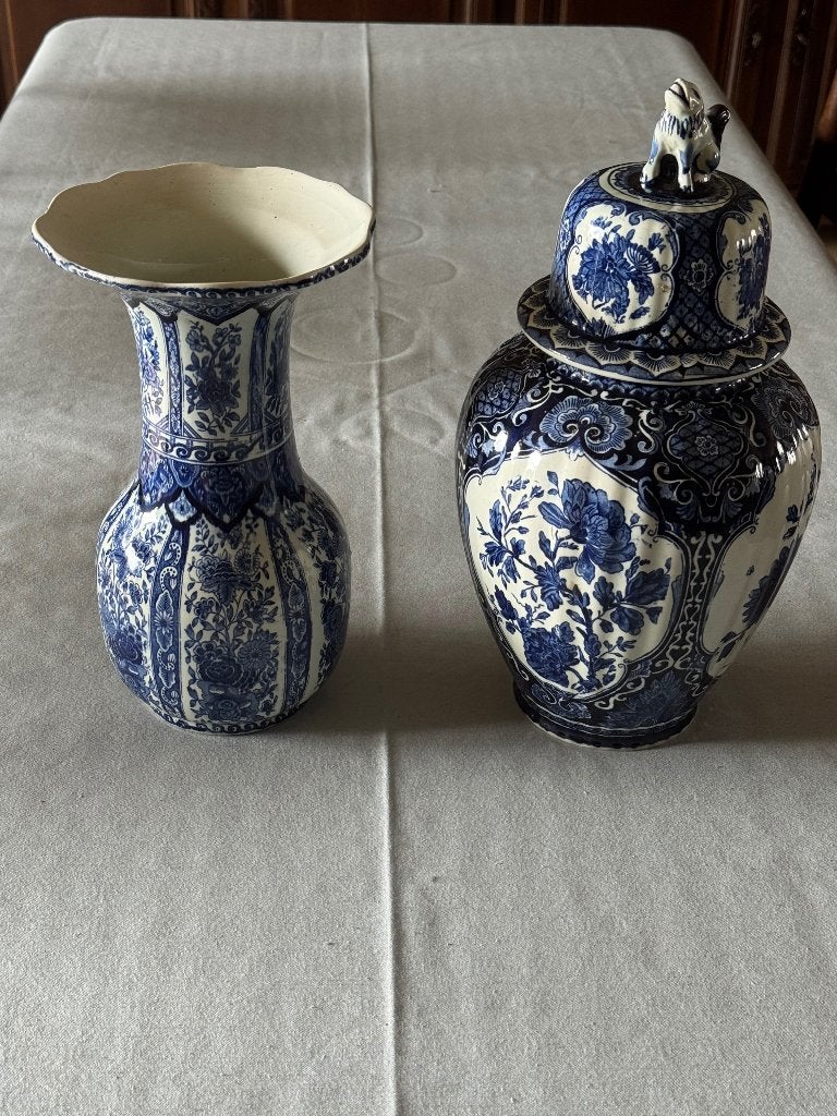 Vaas met deksel en vaas Boch in Delfts blauw 30 + 40 cm, Antiquités & Art, Curiosités & Brocante, Enlèvement