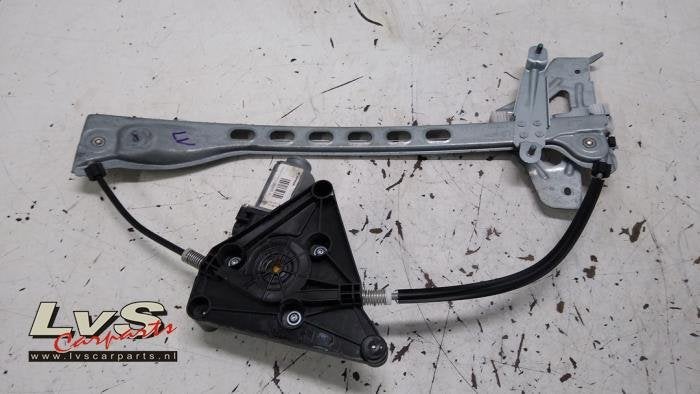 Mécanique vitre 4portes avant gauche d'un Citroen C1, -, 3 mois de garantie, Utilisé, -