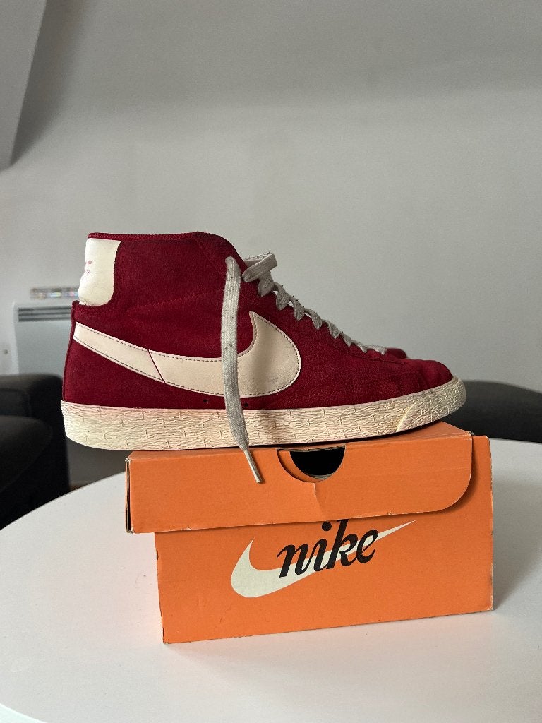 Nike blazer rouge high premier rétro T:42,5, Enlèvement ou Envoi, Autres couleurs, Nike, Porté