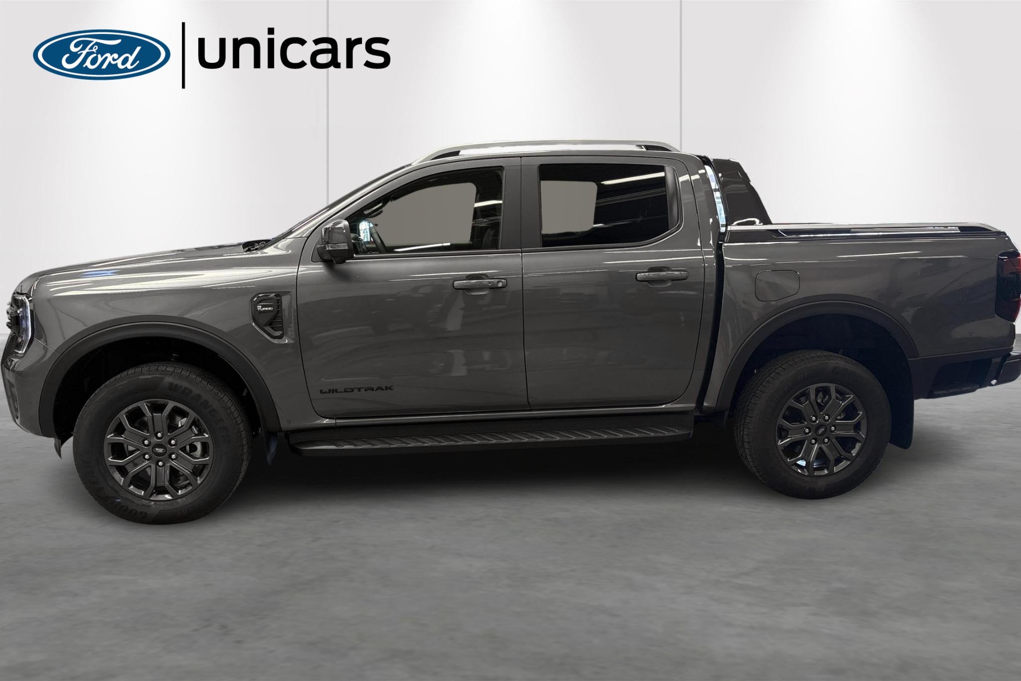 Ford Ranger 2.0TDCi 151kW Aut. 4x4 D-Cab Wildtrak BESCHIKBAA, Auto's, Automaat, 4 deurs, Stof, Gebruikt