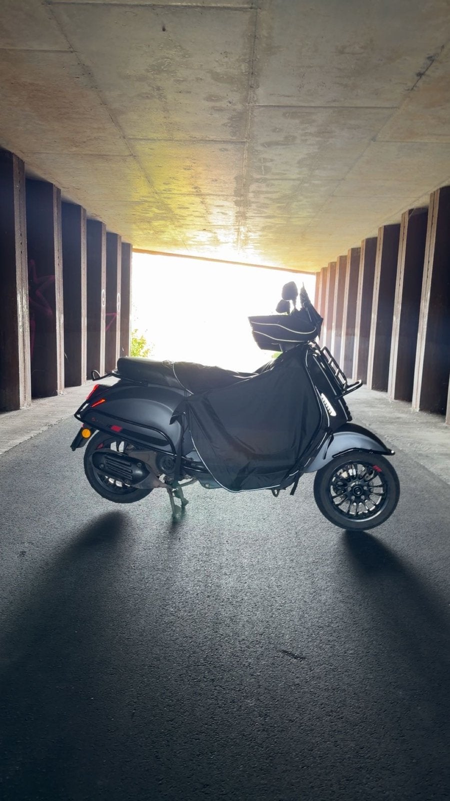 Vespa sprint mat groks, Enlèvement, Comme neuf
