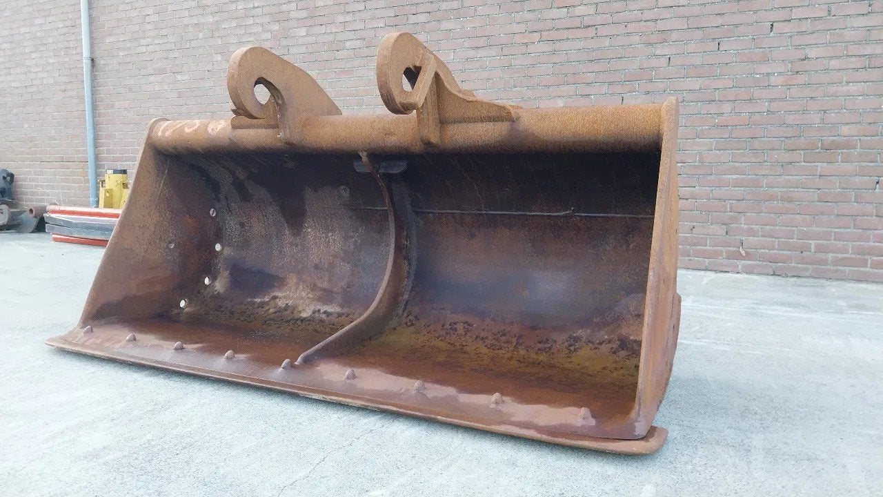 Verachtert CW45s cleaning bucket 2.35m wide, Zakelijke goederen