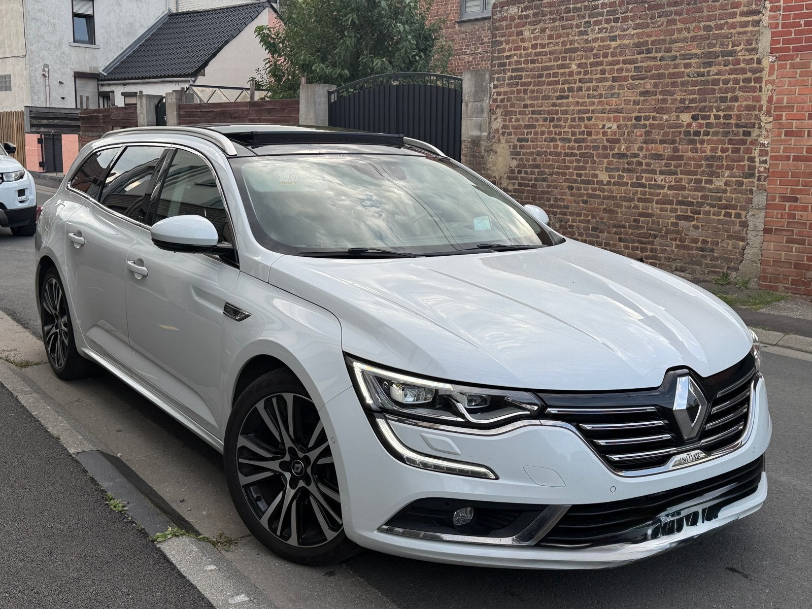 TALISMAN INITIALEPARIS 130 CV FULL PANO AUTO HEADU, Autos, Renault, Cuir, Euro 6, Noir, 5 portes