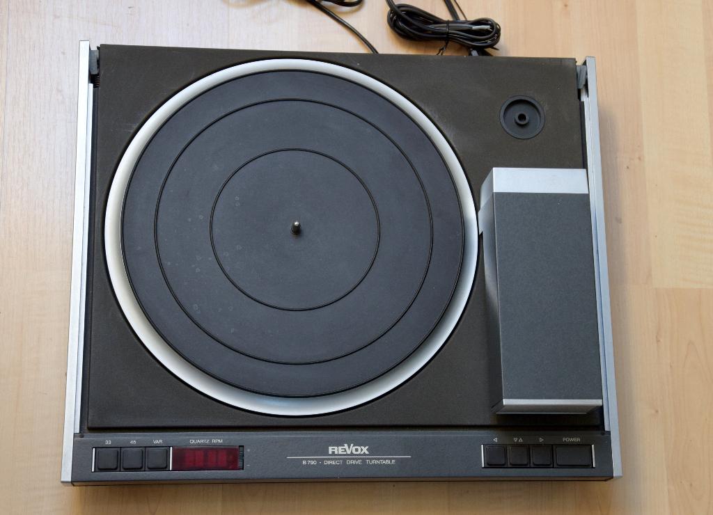 Revox B790 platenspeler, Audio, Tv en Foto, Platenspelers, Ophalen, Platenspeler