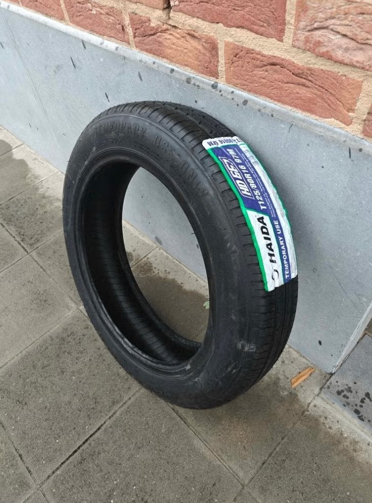 Pneu 16" Roue de secours, Autos : Pièces & Accessoires, Neuf, 4 Saisons, 16 pouces, Véhicule de tourisme