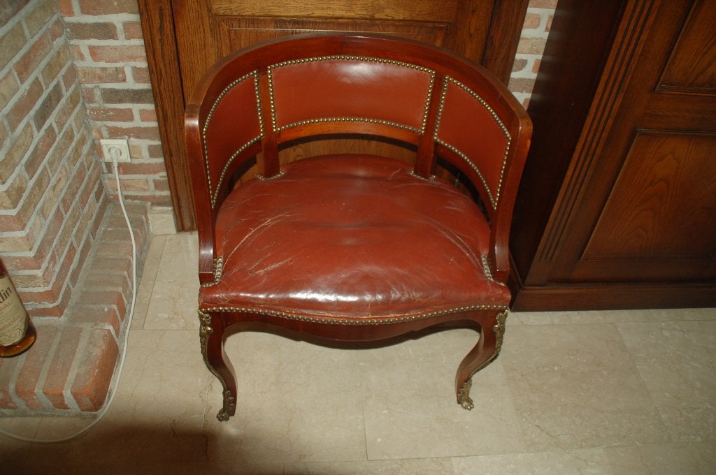 antieke stoel, hout met lederen zit, cognac kleur, Enlèvement
