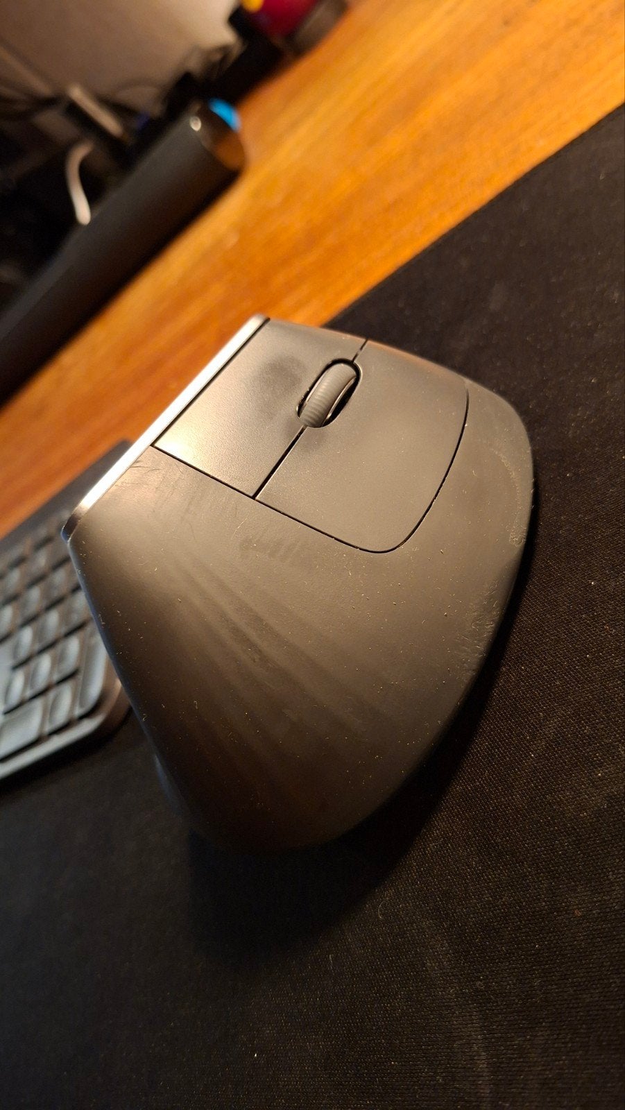 Logitech mx vertical mouse, Computers en Software, Muizen, Ophalen, Gebruikt