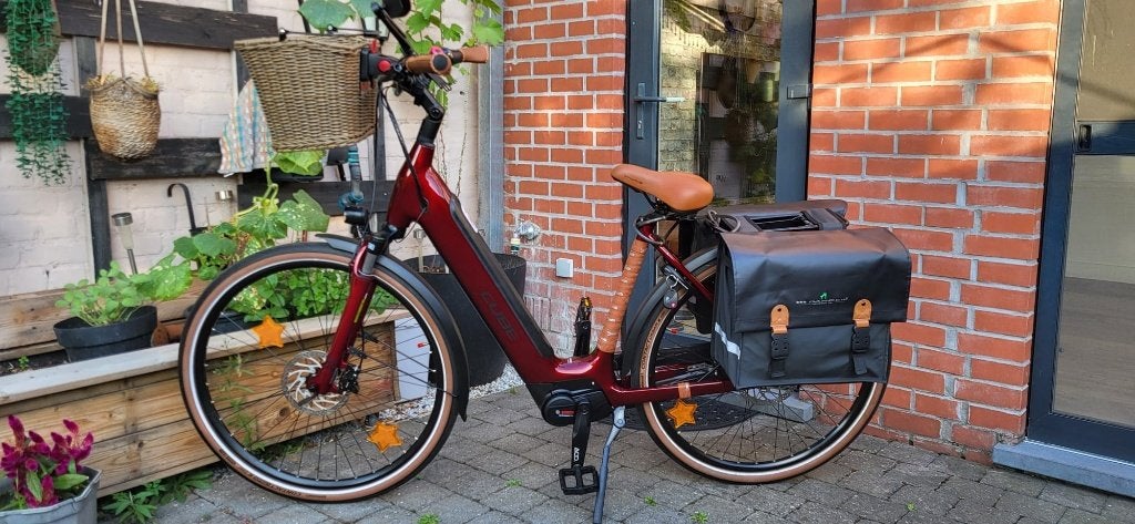 Elektrische fiets, Fietsen en Brommers, Elektrische fietsen, Ophalen, Zo goed als nieuw, Cube