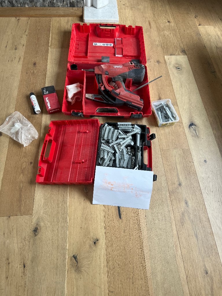 Gasnagelpistool Hilti, Ophalen, Zo goed als nieuw, Tacker/nietmachine, Hilti