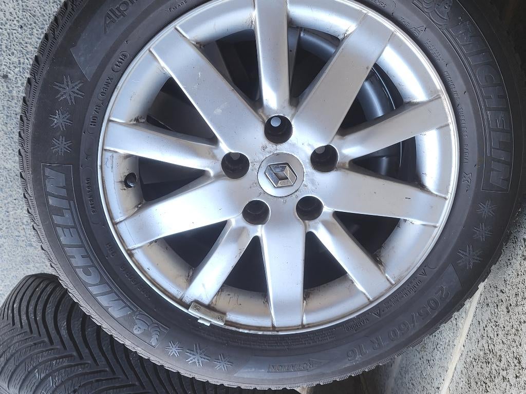 Les jantes alliage Renault pneus Michelin par 16, Pneus hiver, Enlèvement ou Envoi, 16 pouces, 205 mm