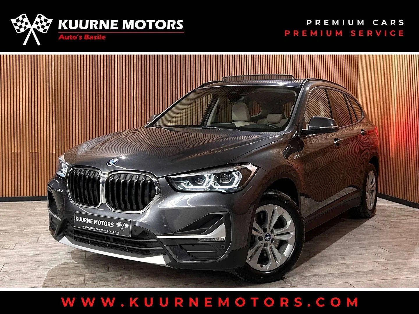 BMW X1 xDrive25e Pano/Acc/Led/Leder/VerwZet/Cam/Hud/Keyless, 4 deurs, Gebruikt, Leder, Bedrijf