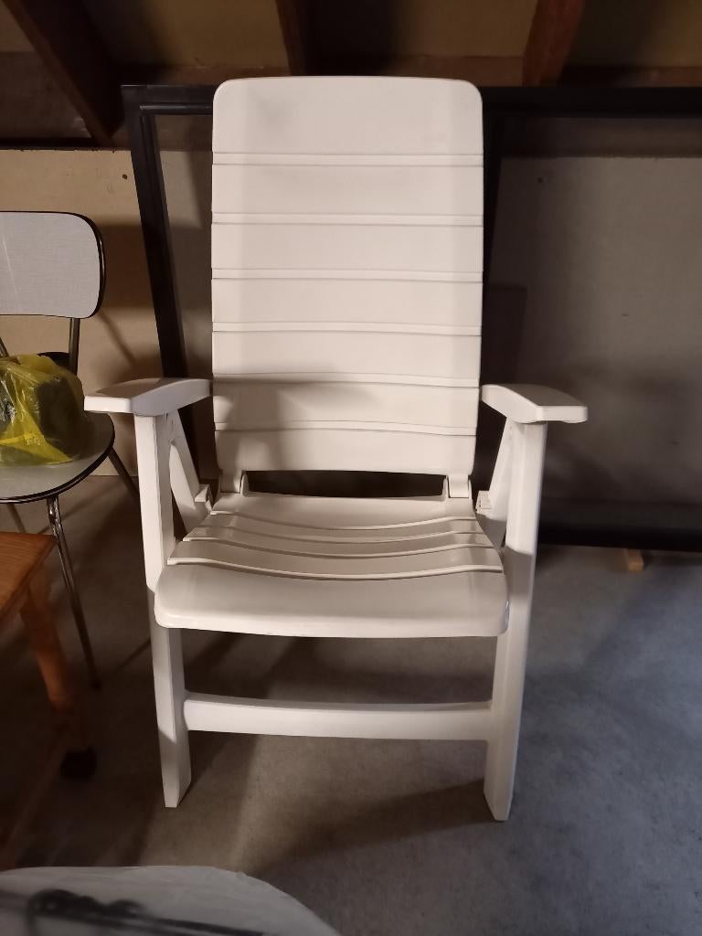 Mooie tuinzetel met een NIEUW kussen + 2 tabouretten, Tuin en Terras, Ophalen, Verstelbaar