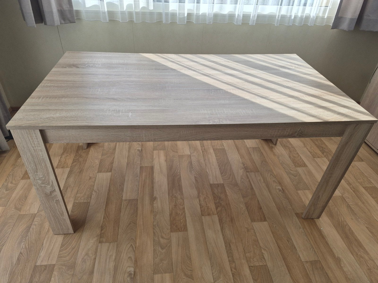 tafel en kast uit hetzelfde gamma, Huis en Inrichting, Ophalen