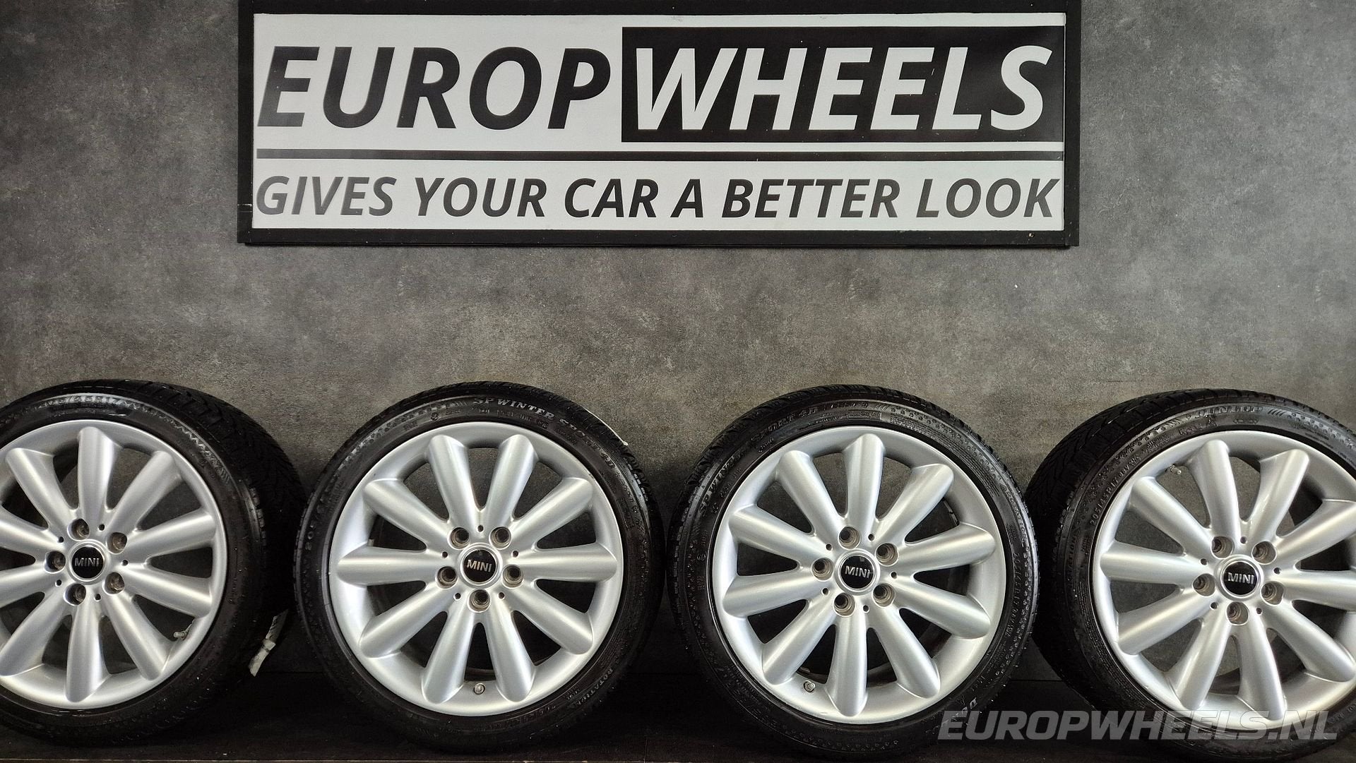 17 inch MINI Cooper F55 F56 F57 velgen winterbanden 499, Autos : Pièces & Accessoires, Pneus & Jantes, Pneus et Jantes, Pneus hiver