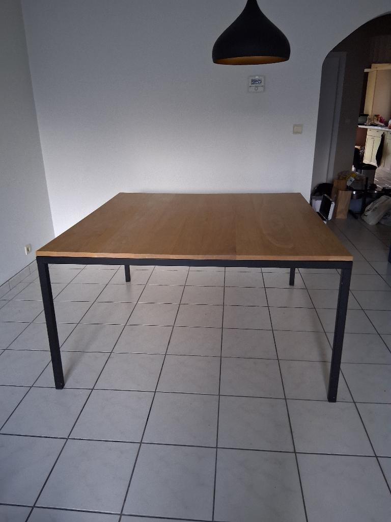 Vierkante tafel, Ophalen, Zo goed als nieuw, Eikenhout