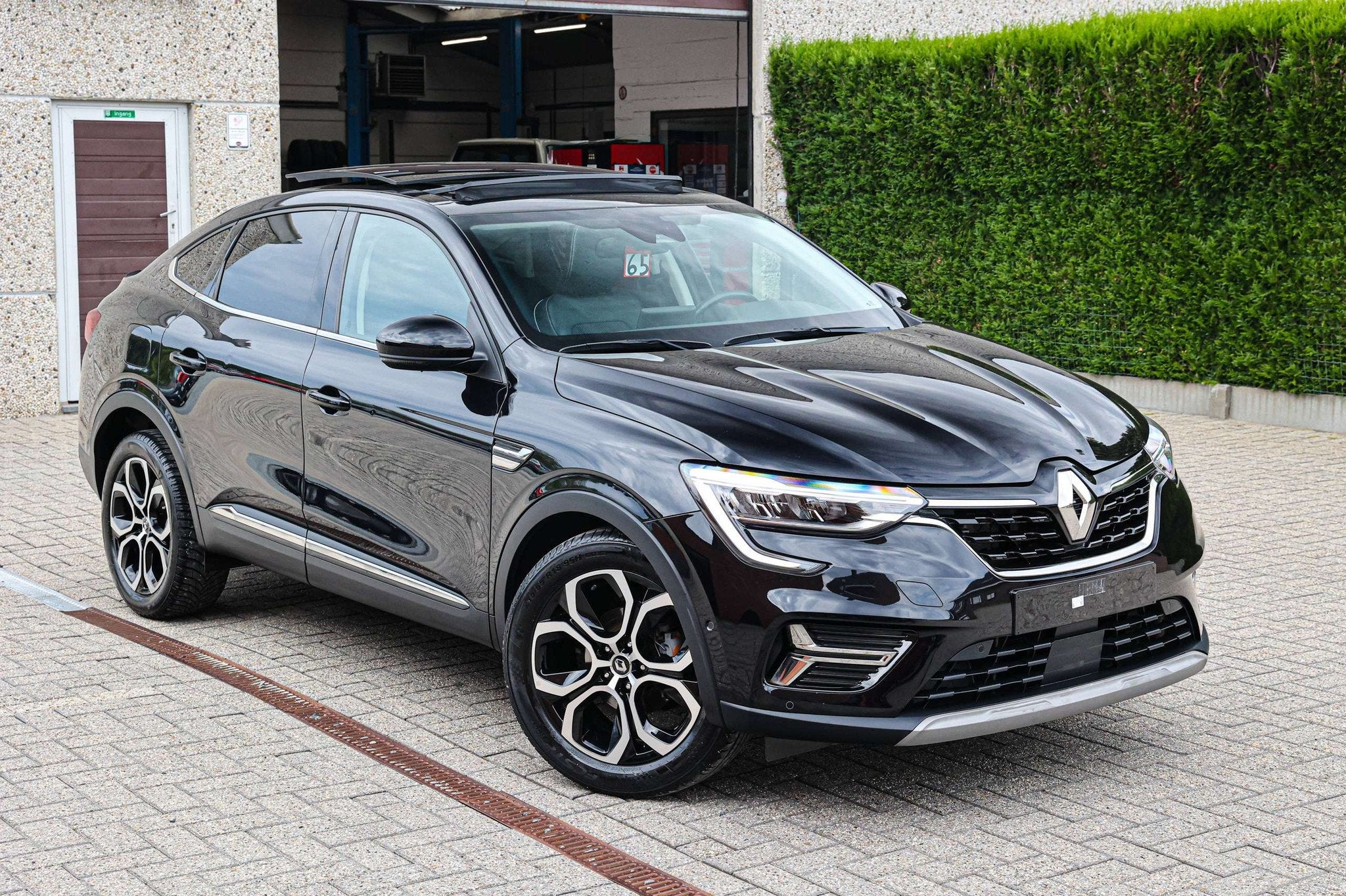Renault Arkana PANORAMISCH-DAK*TECHNO-UITVOERING*ACHTERUITRI, Auto's, Arkana, Gebruikt, 4 cilinders, Bedrijf